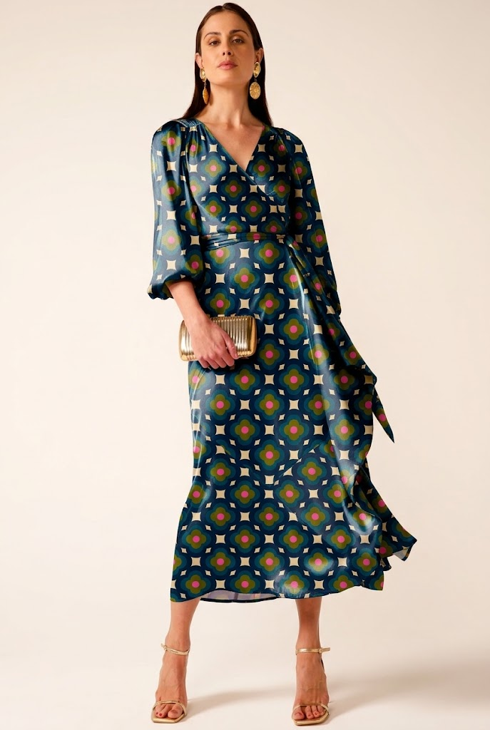 FS034 Navy on Beige Geometric Printed Fabric